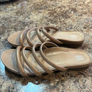 ABEO LEATHER Tan Women's Sandals SIZE 8
